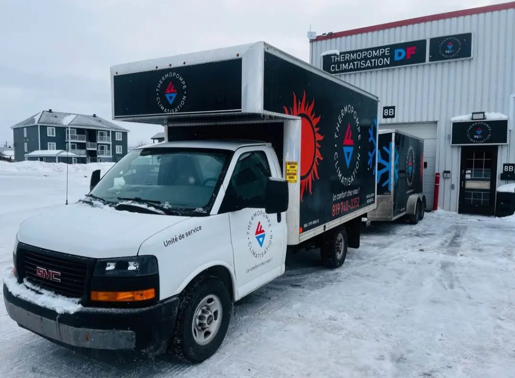 Camion de service TCDF dans la neige